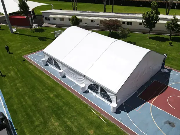 carpa con estructura en aluminio